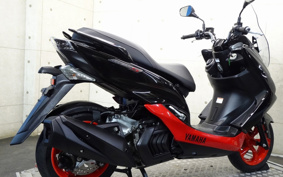 YAMAHA MAJESTYS SG52J