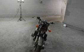 SUZUKI GT750 GT750