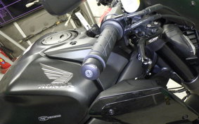 HONDA CB650R 2023 RH03