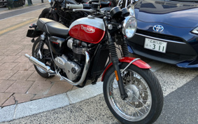 TRIUMPH BONNEVILLE T100 2020 DAD70G