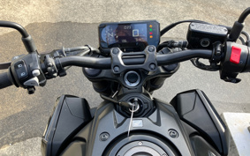 HONDA CB650R 2023 RH03