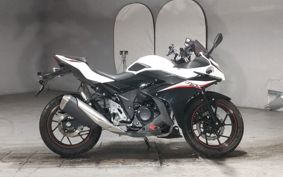 SUZUKI GSX250R DN11A