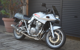 SUZUKI GSX400S KATANA 1992 GK77A