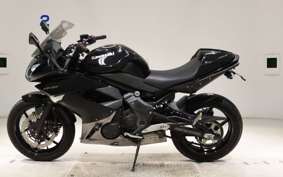 KAWASAKI ER600 F 2010