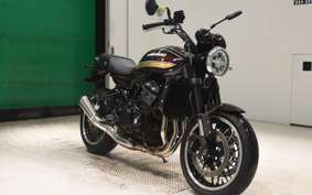 KAWASAKI Z900RS 2025 ZR900K