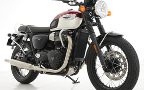TRIUMPH BONNEVILLE T100 2022 DAD70G