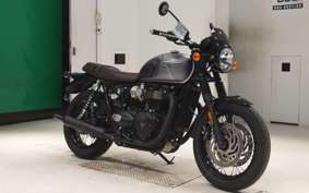 TRIUMPH BONNEVILLE T120 2025