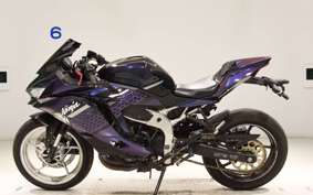 KAWASAKI ZX-25R 2023