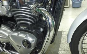 TRIUMPH BONNEVILLE T120 2020
