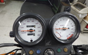 HONDA VTR 250 MC33