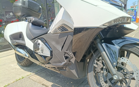HONDA NM4 VULTUS -02 2014 RC82