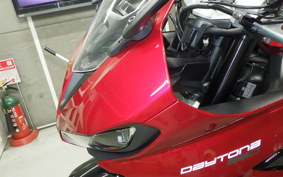 TRIUMPH DAYTONA 660 2024