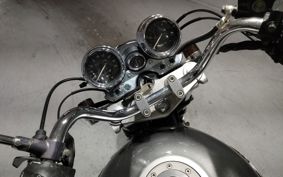 SUZUKI INAZUMA 400 GK7BA