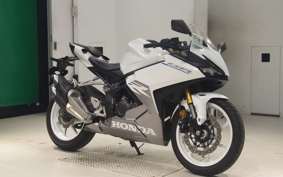 HONDA CBR250RR A MC51