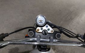 SUZUKI GLASS TRACKER BIG BOY NJ47A