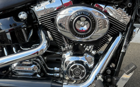 HARLEY FXSB BREAKOUT 2015 BF5