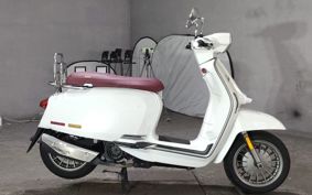 LAMBRETTA V125Spl ..