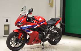 HONDA CBR650R E-Clutch 2026 RH17
