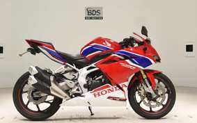 HONDA CBR250RR A