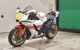 YAMAHA YZF-R1 2023 RN65J