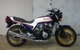 HONDA CB750 1982 RC04