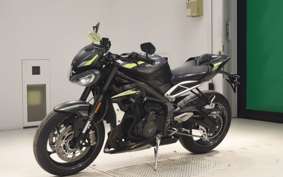 TRIUMPH STREET TRIPLE RS 2022