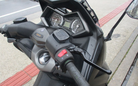 YAMAHA T-MAX 530 2015 SJ12J