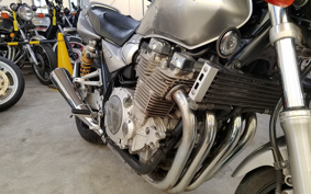 YAMAHA XJR1300 2002 RP03J