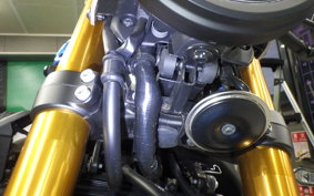 YAMAHA XSR900 2023 RN80J