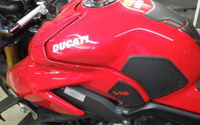 DUCATI STREETFIGHTER V4 S 2020
