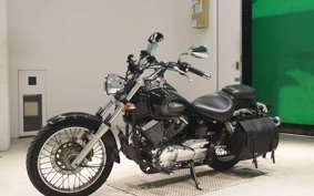 YAMAHA DRAGSTAR 250 1982 VG02J