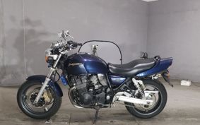 SUZUKI INAZUMA 400 GK7BA