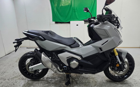 HONDA X-ADV 750 2025 RH21