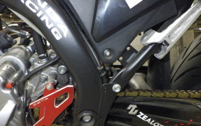 HONDA CRF250M 2004 MD38