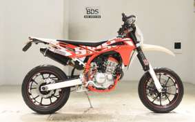 OTHER +SWM SM125R 2011