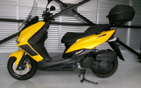 YAMAHA MAJESTYS SG52J