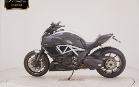 DUCATI DIAVEL Carbon 2014