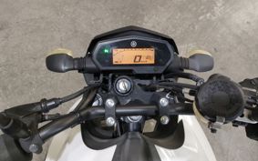 YAMAHA FZ25 RG42