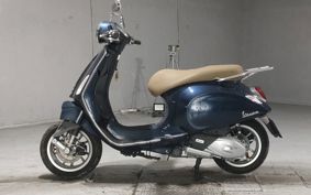VESPA PRIMA BEIGE RA125 ..