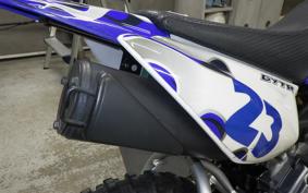 YAMAHA TT-R50 E CA01W