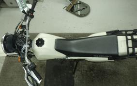 SUZUKI DJEBEL 200 (DR200SE) 2001 SH42A