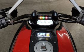 DUCATI DIAVEL CARBON 2014 G102JC