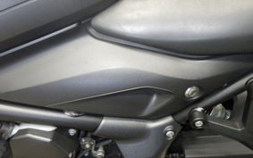 TRIUMPH TRIDENT 660 2021