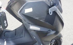 HONDA FORZA 250 MF13