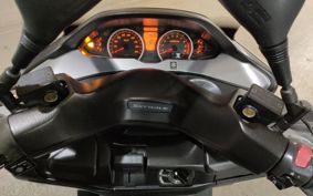 SUZUKI SKYWAVE 400 CK45A