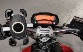 DUCATI MONSTAR 696 2009 M500AA