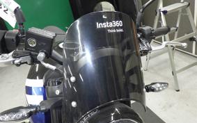 TRIUMPH TRIDENT 660 2025