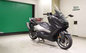 YAMAHA T-MAX 560 2026 SJ21J