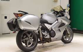 HONDA VFR800 2004 RC46