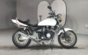 KAWASAKI ZEPHYR400K 2000 ZR400C